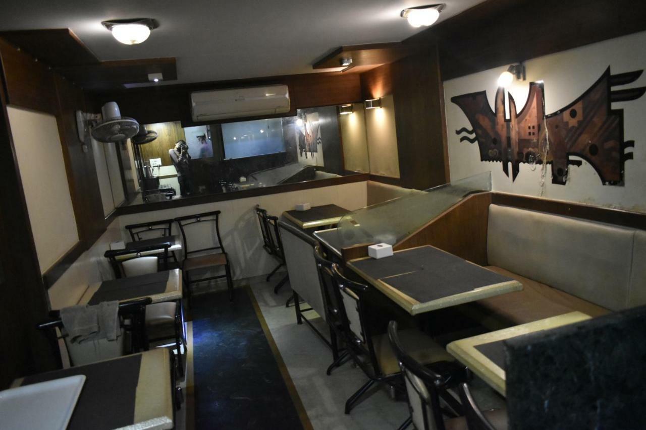 Hotel Arma Court - Near Us Embassy, Bkc Mumbai Bagian luar foto